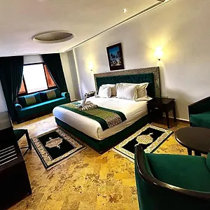فندق ليس ترويس بالميرس, مراكش